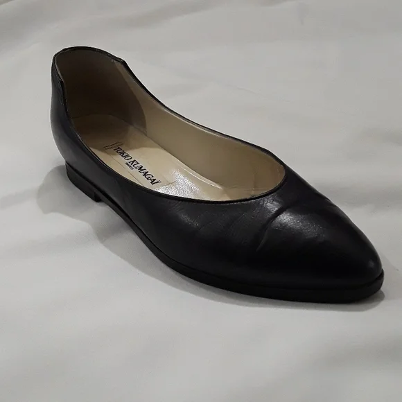 Vintage Tokio Kumagai Leather Flats - Picture 13 of 14
